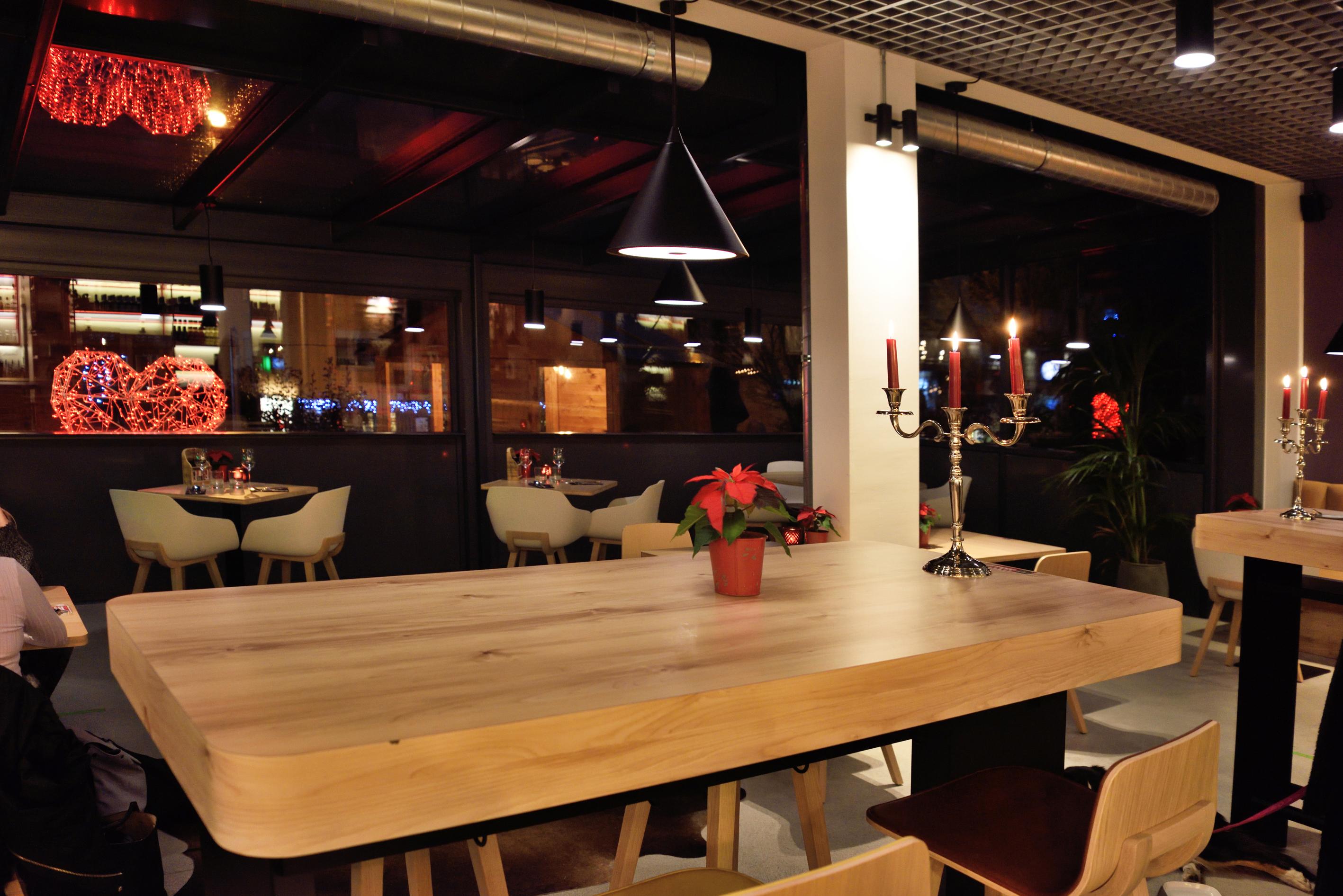 Nonanteneuf Appart Hotel Sierre - Contactless Check-In Exterior foto