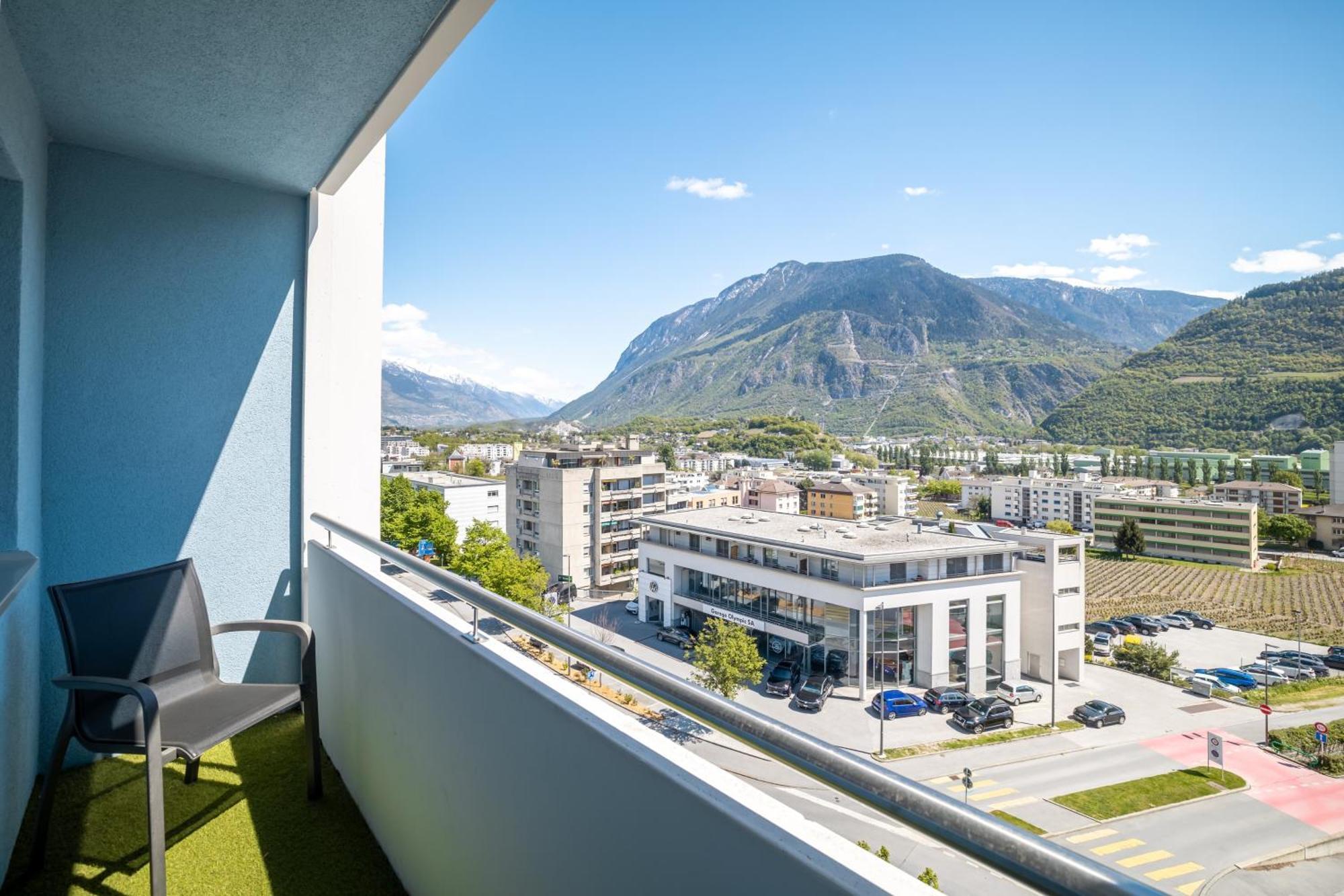 Nonanteneuf Appart Hotel Sierre - Contactless Check-In Exterior foto